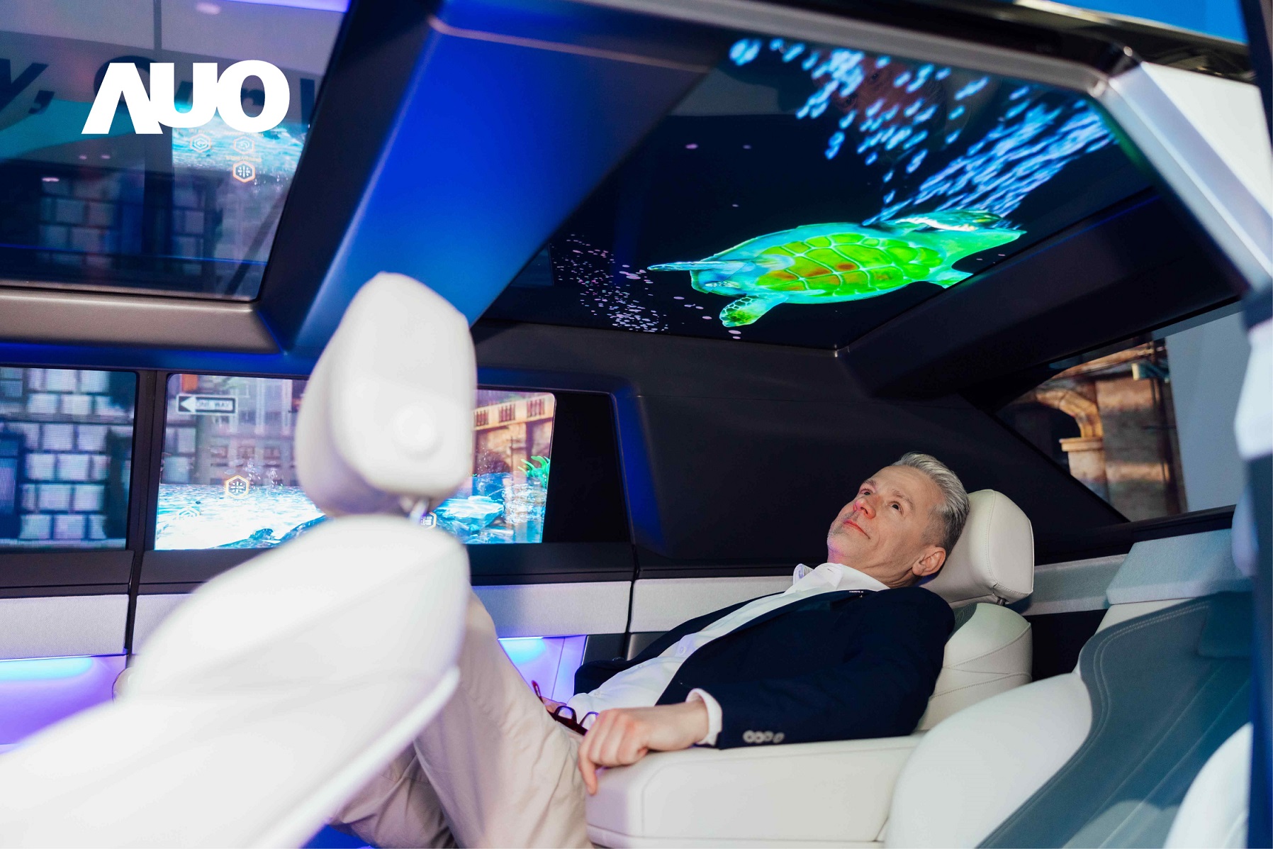 DUOBAO�����پWSmart Cockpit 2025��Micro LED͸�������ͻ����ɓσ���֮������y��BHTC����δ��ҕ���܇��Display HMI��Q����